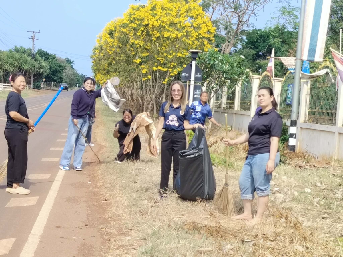 กิจกรรมบ้านเมืองสะอาด  บูชาคุณย่าโม  